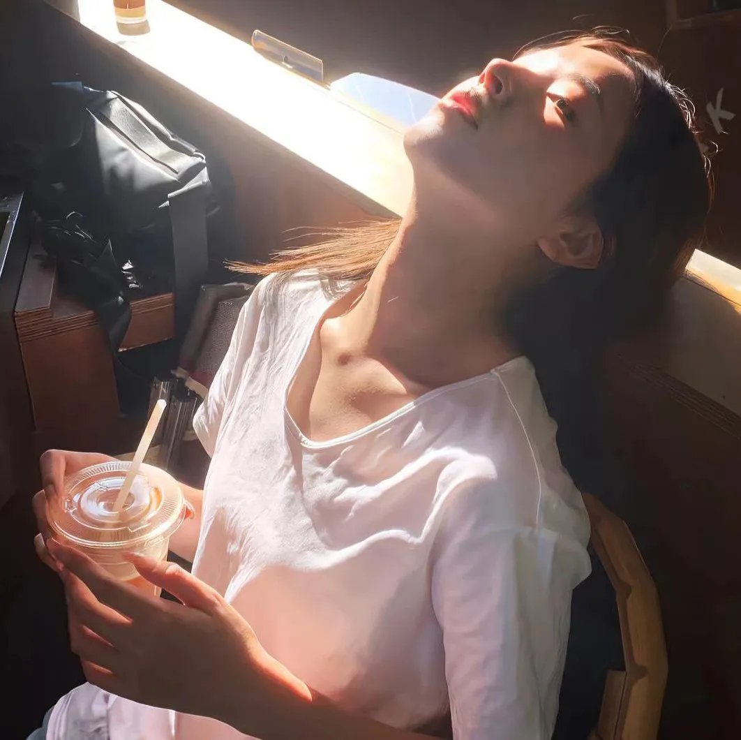 沙漠情酋